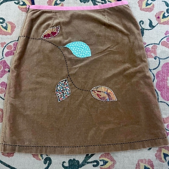 Boden Velvet skirt 16R - Picture 2 of 6